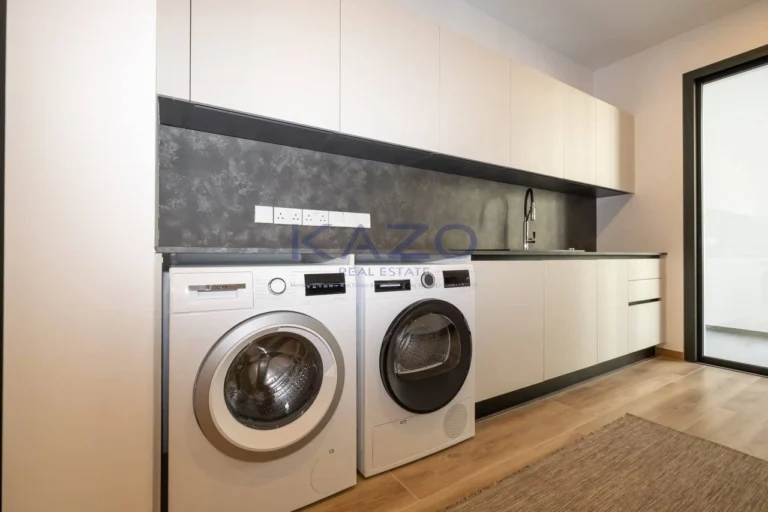 900m² House for Sale in Souni, Limassol District