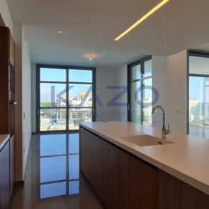 4 Bedroom Apartment for Sale in Limassol District