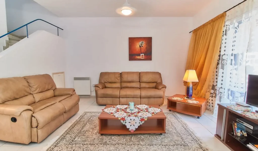 3 Bedroom House for Sale in Kato Paphos