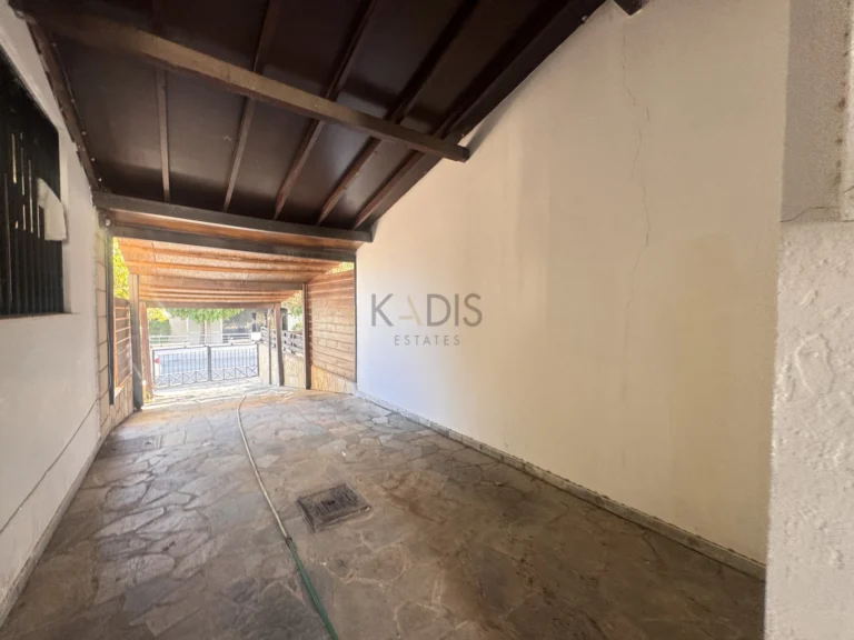 3 Bedroom House for Sale in Strovolos, Nicosia District