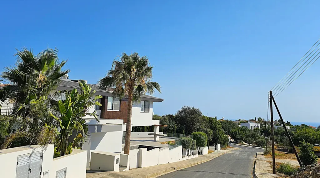 5 Bedroom House for Sale in Konia, Paphos District