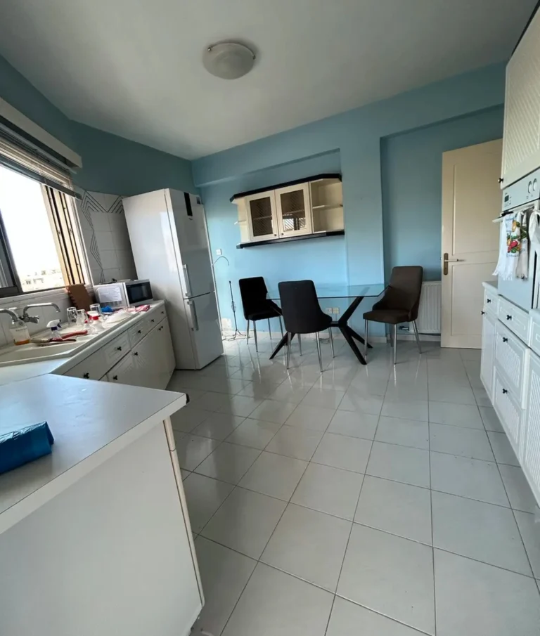 3 Bedroom Apartment for Sale in Larnaca – Chrysopolitissa