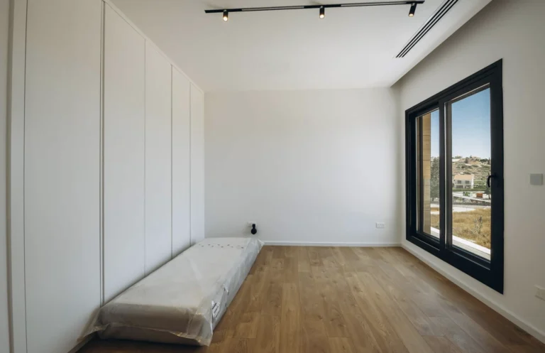 5 Bedroom House for Sale in Agios Tychonas, Limassol District