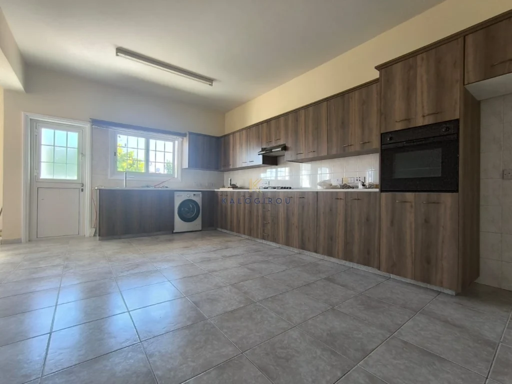 3 Bedroom Apartment for Rent in Larnaca District
