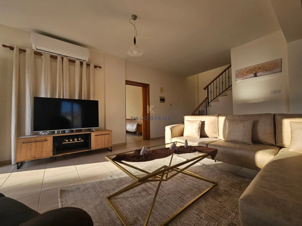 3 Bedroom House for Sale in Oroklini, Larnaca District