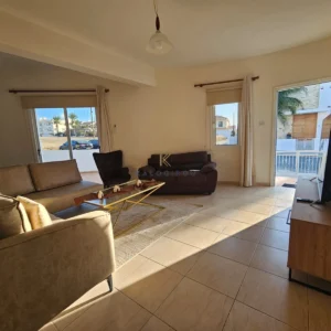 3 Bedroom House for Sale in Oroklini, Larnaca District