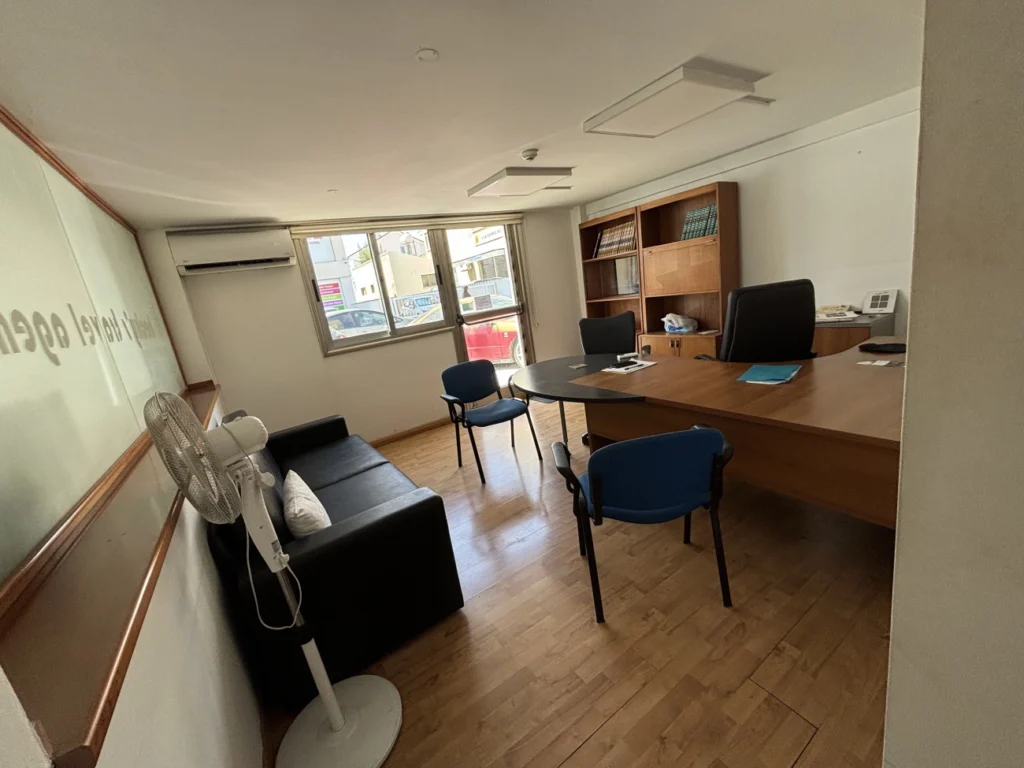 200m² Office for Rent in Limassol District