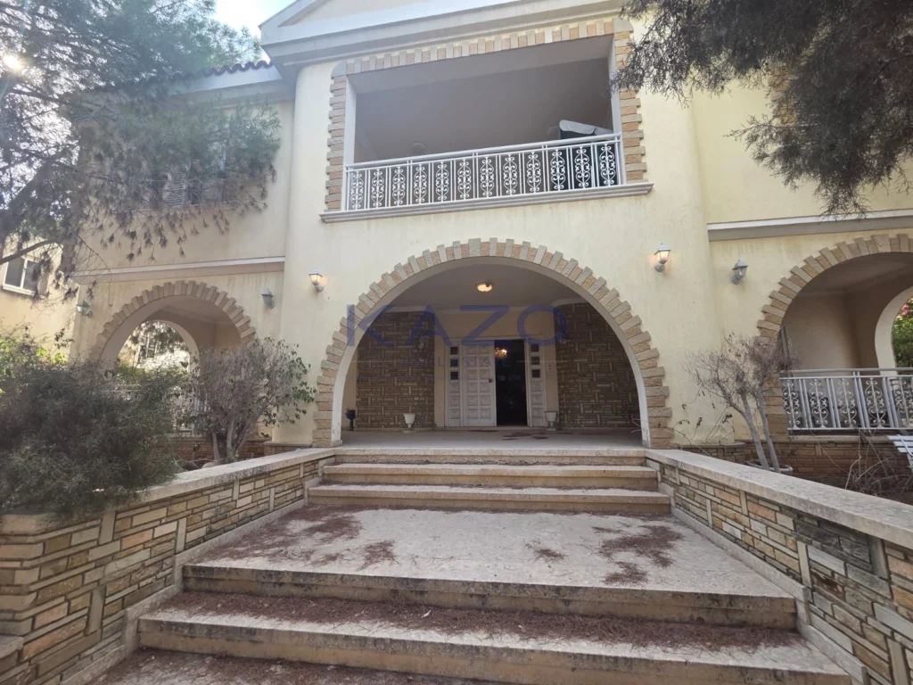 5 Bedroom House for Sale in Limassol District