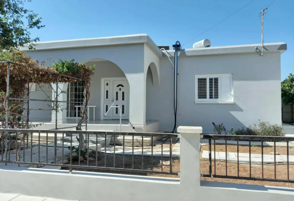 2 Bedroom House for Rent in Larnaca District