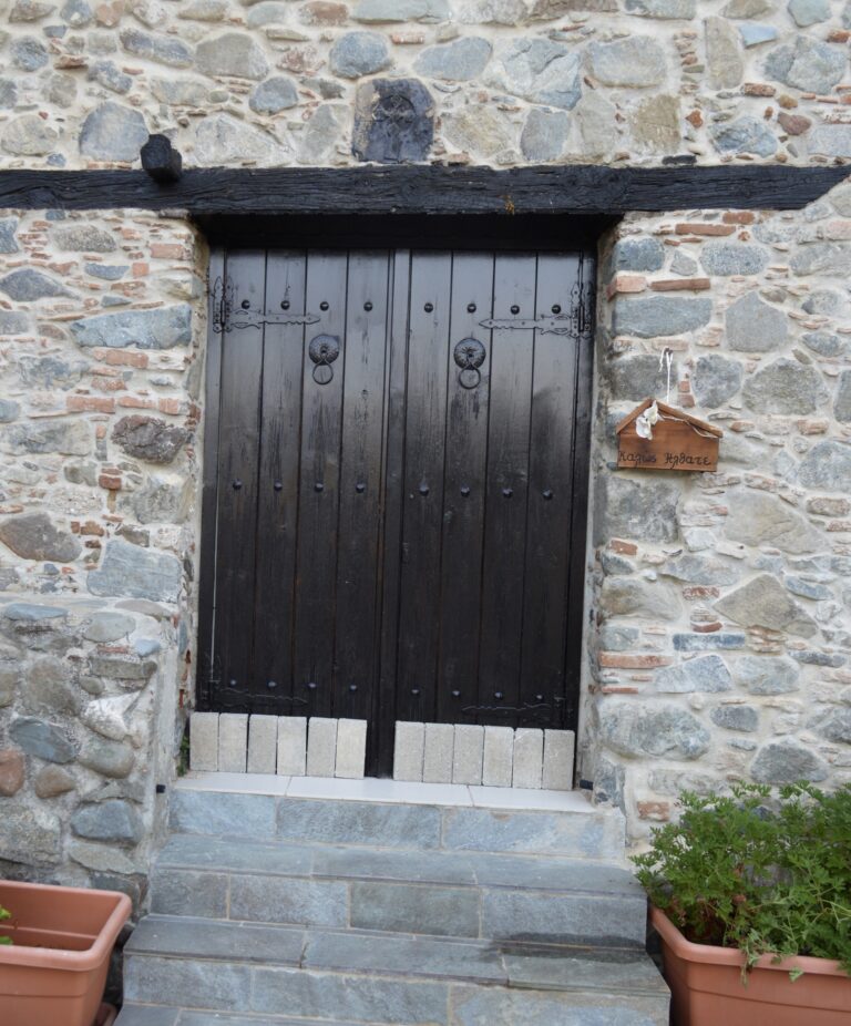 Cheap Houses and Villas for Rent in Cyprus