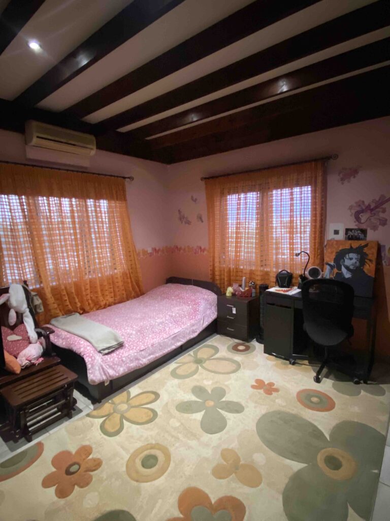 Cheap Houses and Villas for Sale Larnaca up to 400000 euro