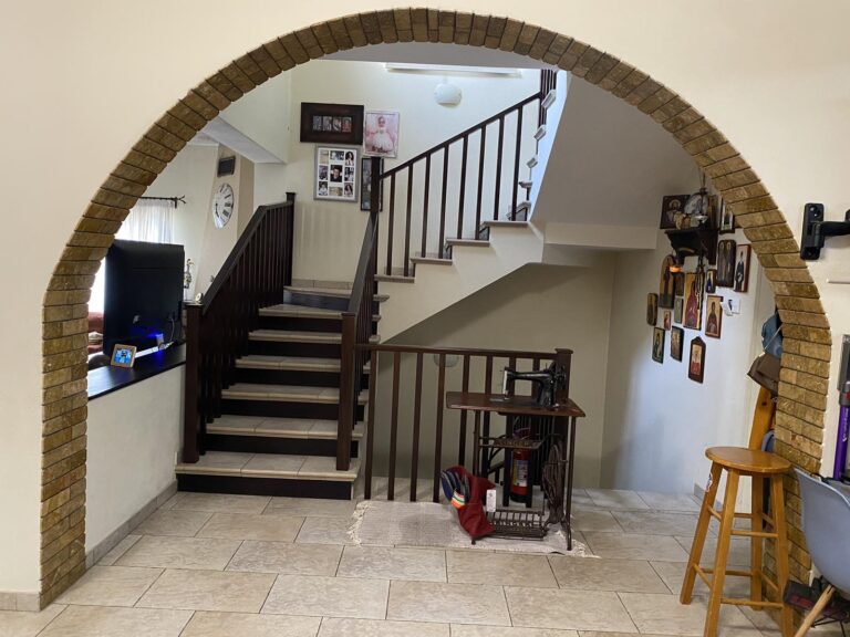 Cheap Houses and Villas for Sale Larnaca up to 400000 euro