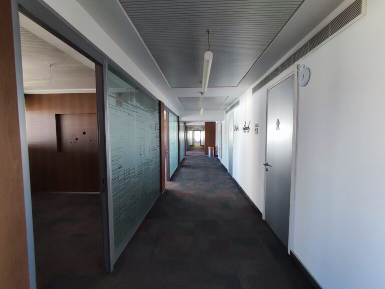 400m² Office for Rent in Nicosia – Trypiotis