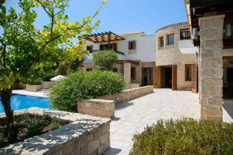 5 Bedroom House for Sale in Aphrodite Hills, Paphos District