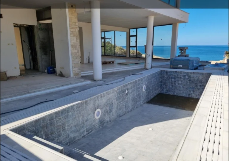 4 Bedroom House for Sale in Kissonerga, Paphos District