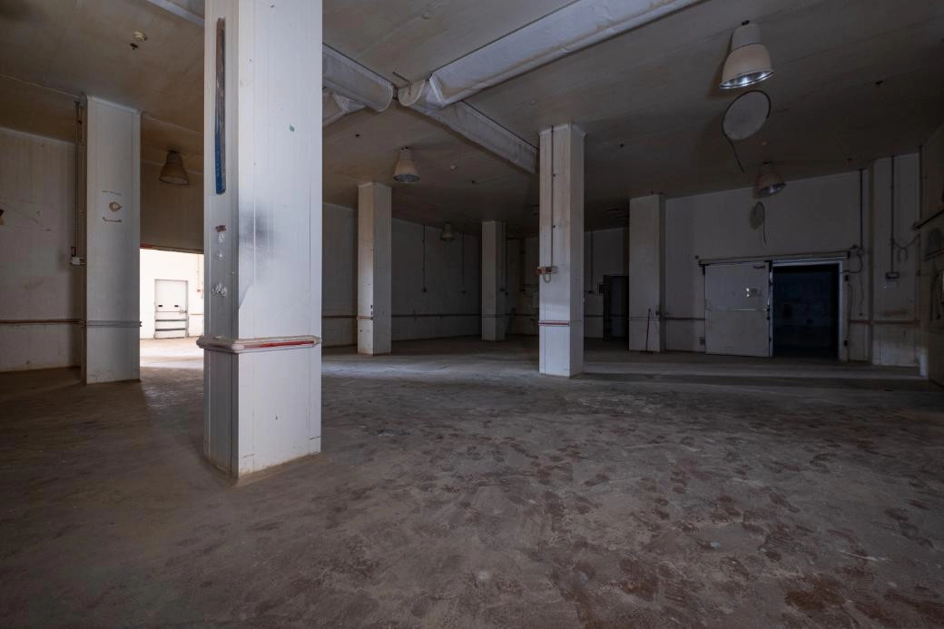 1615m² Commercial for Sale in Tremithousa, Paphos District