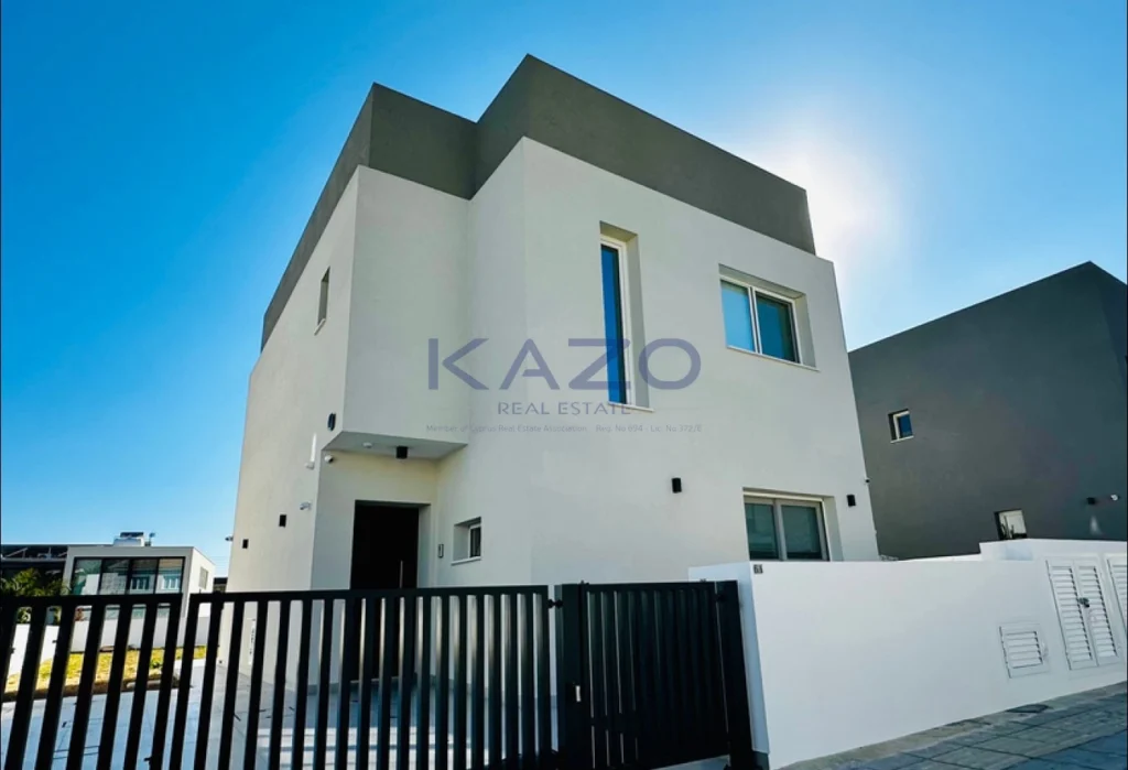 3 Bedroom House for Sale in Parekklisia, Limassol District