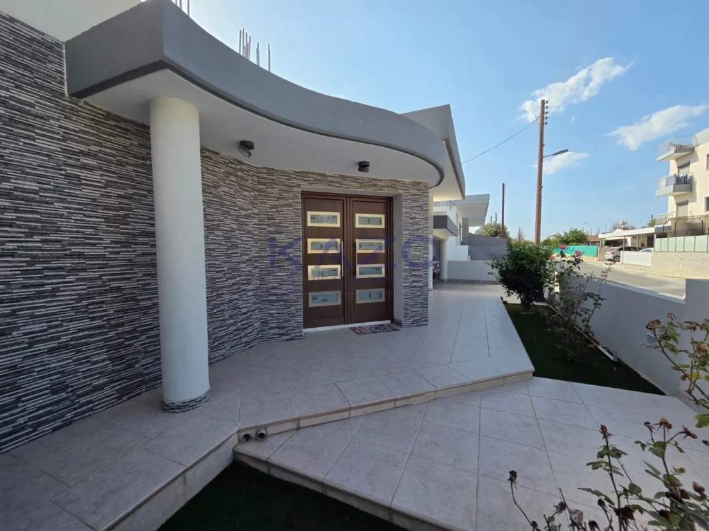 4 Bedroom House for Sale in Trachoni Lemesou, Limassol District