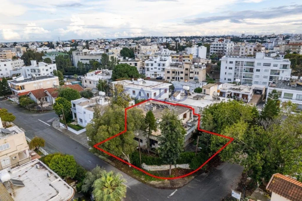 4 Bedroom House for Sale in Nicosia – Kaimakli