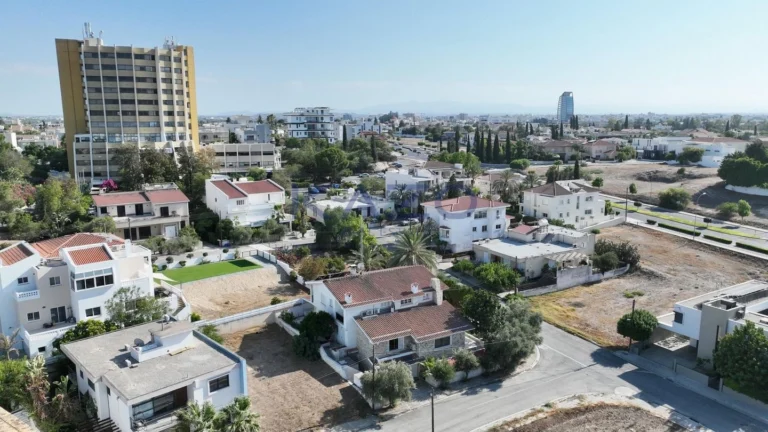 Cheap Houses and Villas for Sale Nicosia up to 700000 euro