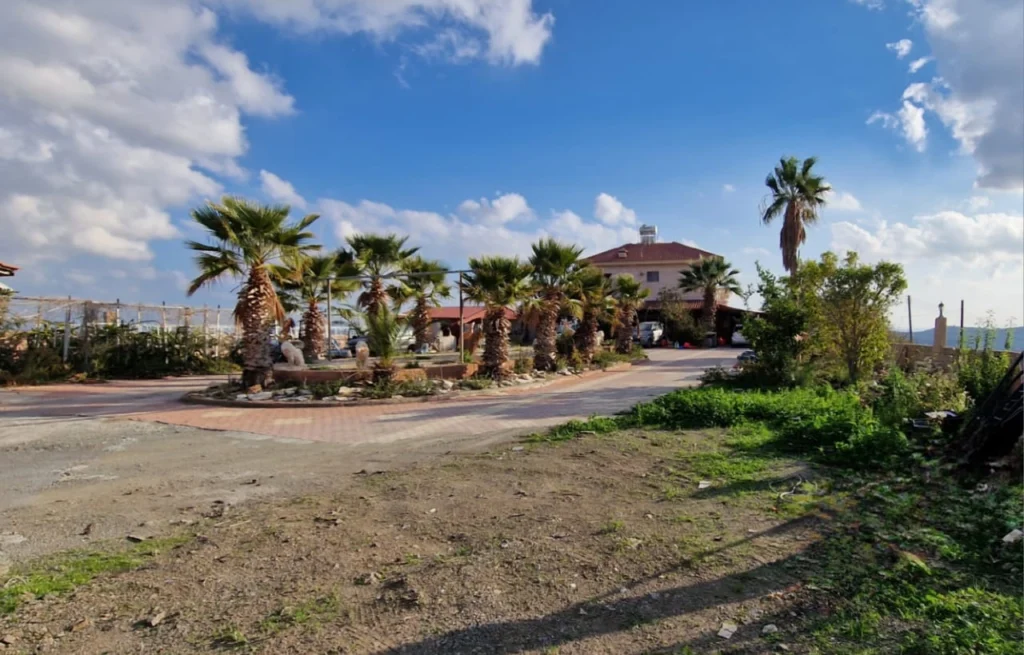 4 Bedroom House for Sale in Pyrgos Lemesou, Limassol District