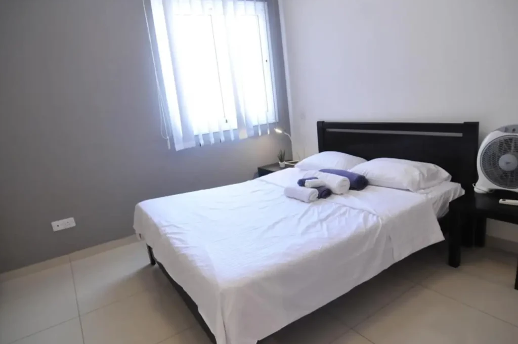 2 Bedroom Apartment for Rent in Larnaca – Finikoudes