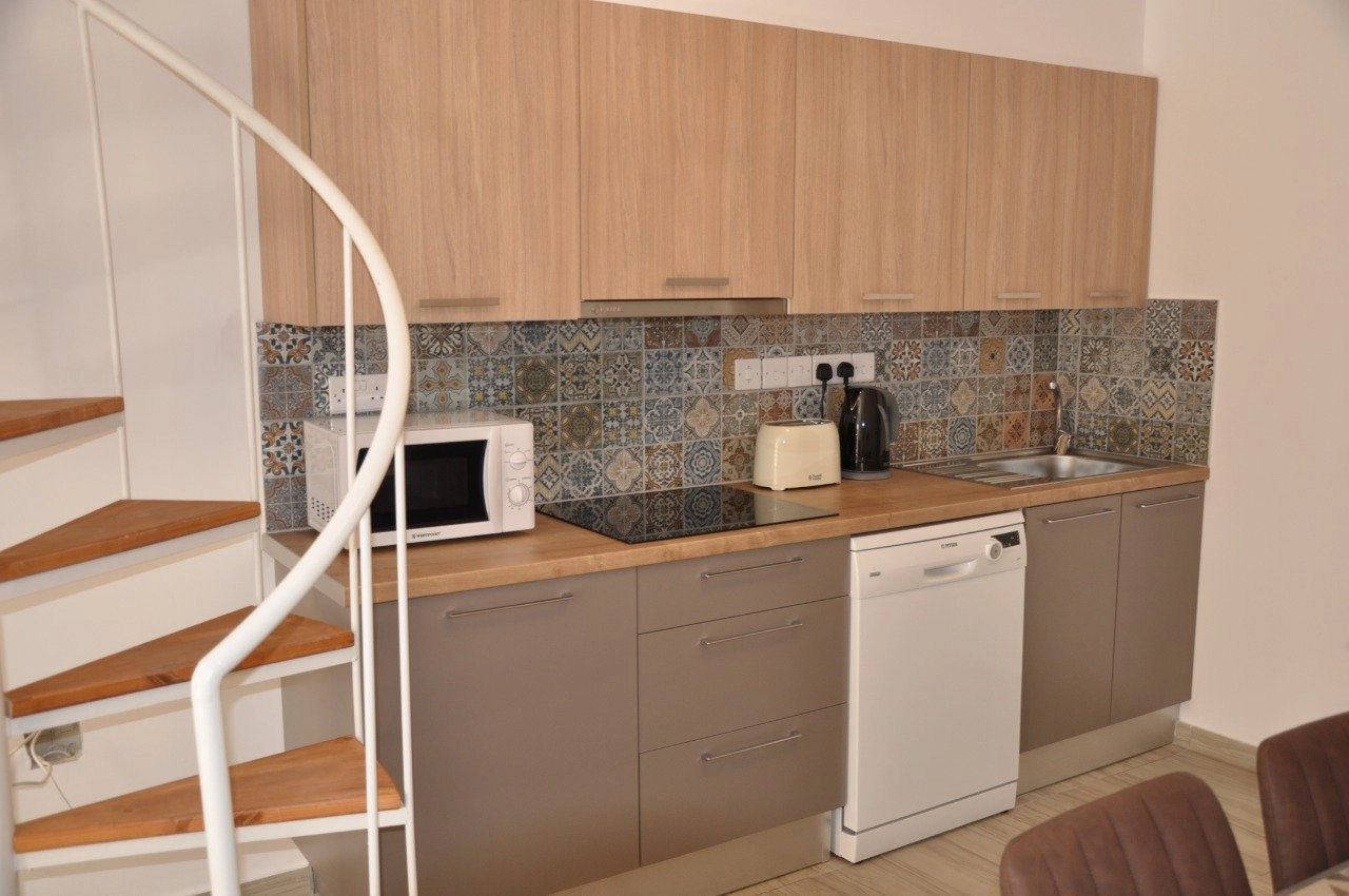 2 Bedroom House for Rent in Potamos Germasogeias, Limassol District
