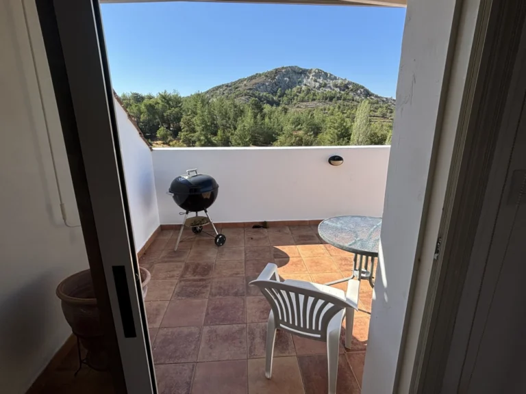 3 Bedroom House for Sale in Pera Pedi, Limassol District