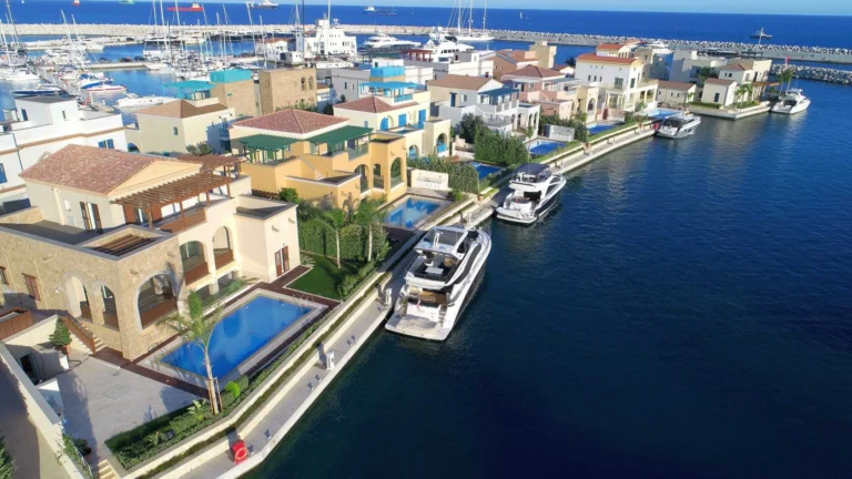 4 Bedroom House for Sale in Limassol – Marina