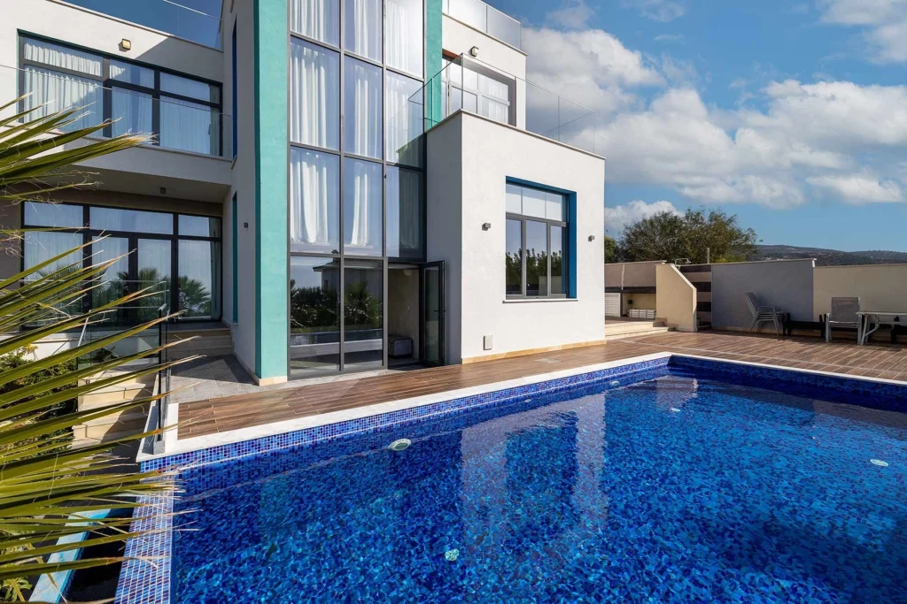 4 Bedroom House for Sale in Pegeia, Paphos District