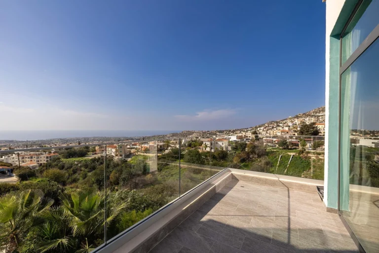 4 Bedroom House for Sale in Pegeia, Paphos District