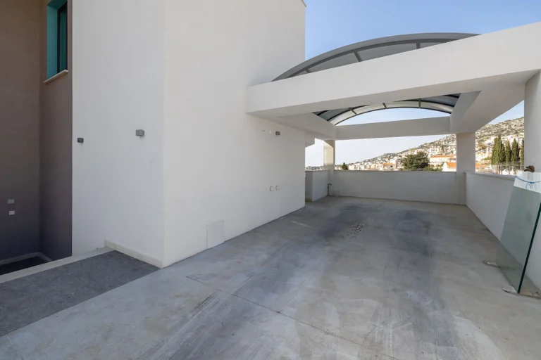 4 Bedroom House for Sale in Pegeia, Paphos District