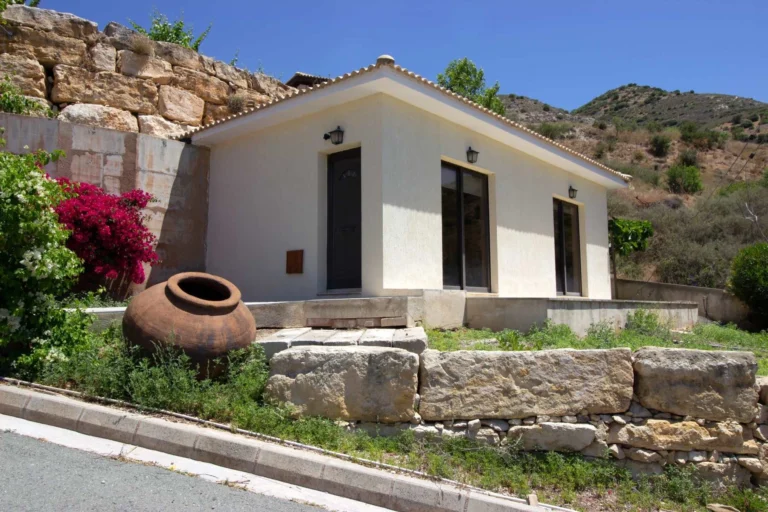 4 Bedroom House for Sale in Episkopi, Paphos District