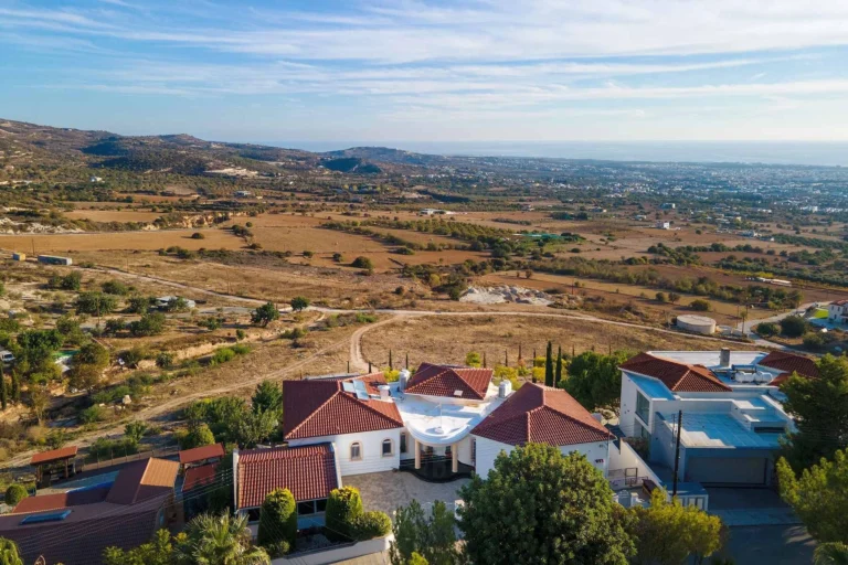 5 Bedroom House for Sale in Tala, Paphos District