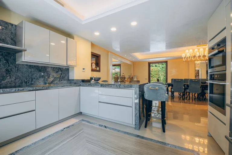 6+ Bedroom House for Sale in Pyrgos Lemesou, Limassol District