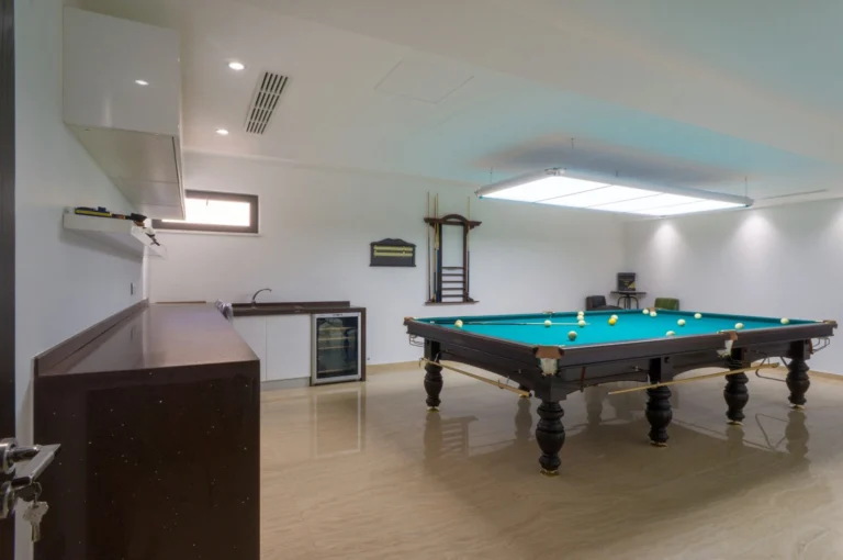 5 Bedroom House for Sale in Germasogeia, Limassol District