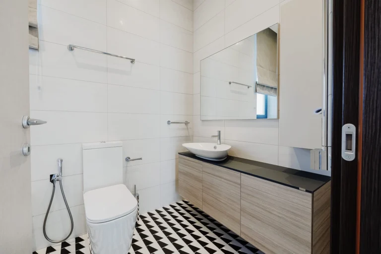 3 Bedroom Apartment for Sale in Germasogeia, Limassol District