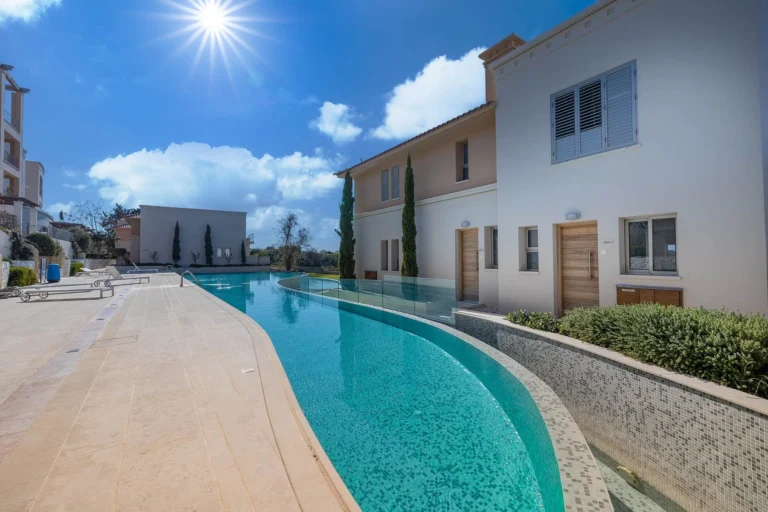 2 Bedroom Apartment for Sale in Kato Paphos