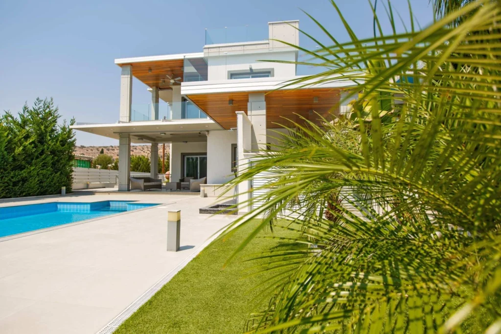 4 Bedroom House for Sale in Agios Tychonas, Limassol District