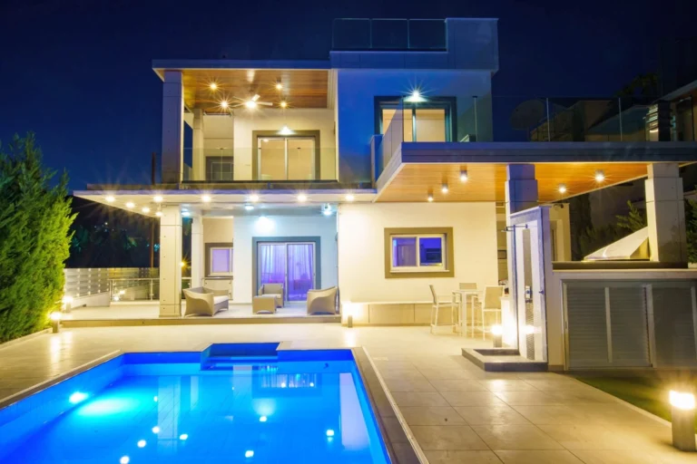 4 Bedroom House for Sale in Agios Tychonas, Limassol District