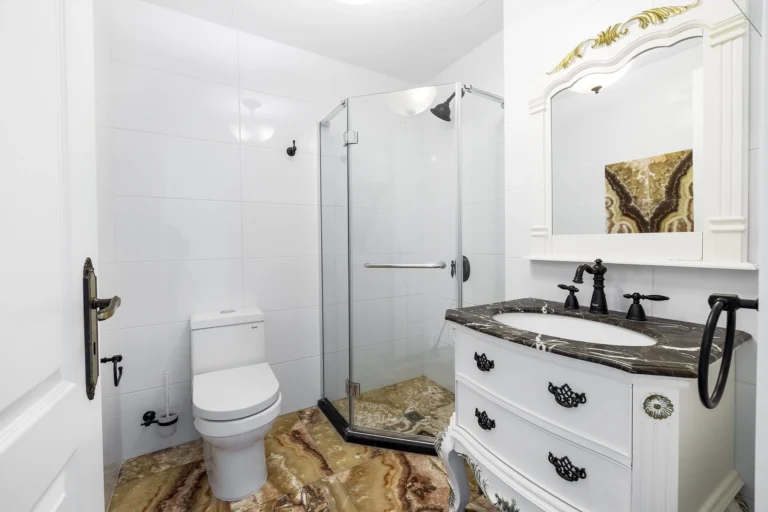 6+ Bedroom House for Sale in Alethriko, Larnaca District