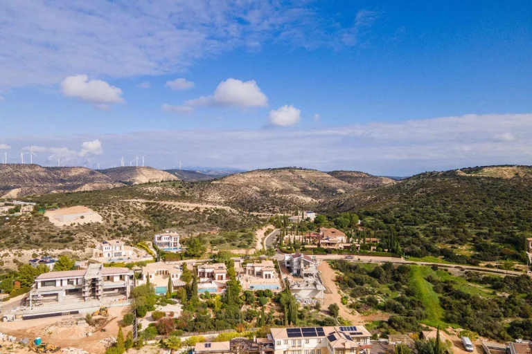 7,474m² Plot for Sale in Paphos District