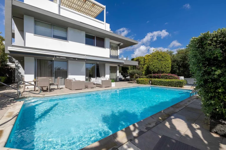 4 Bedroom House for Sale in Pyrgos Lemesou, Limassol District