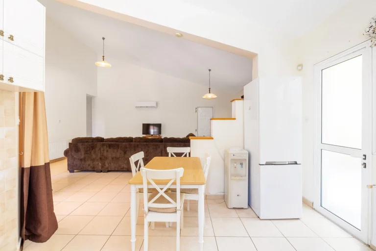 Cheap Houses and Villas for Sale Paphos up to 700000 euro