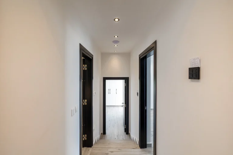 5 Bedroom House for Sale in Kissonerga, Paphos District