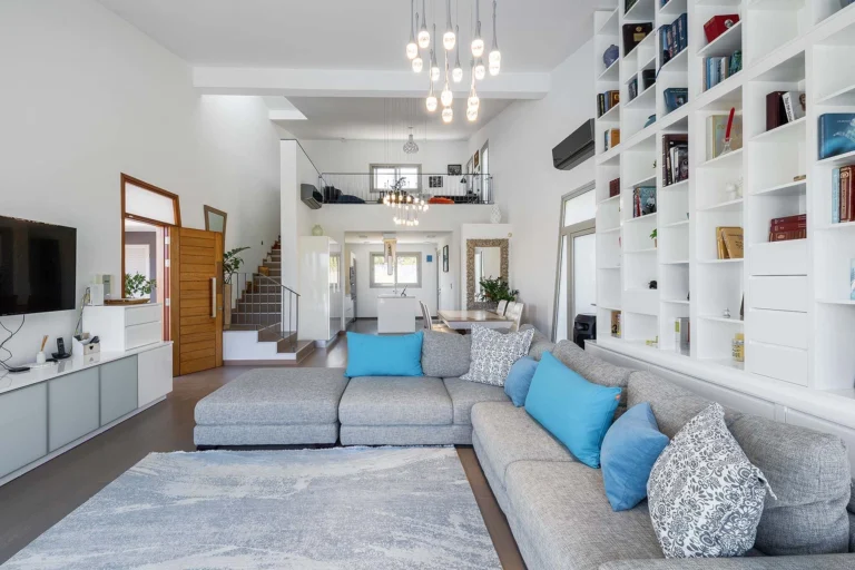 3 Bedroom House for Sale in Neo Chorio Pafou, Paphos District