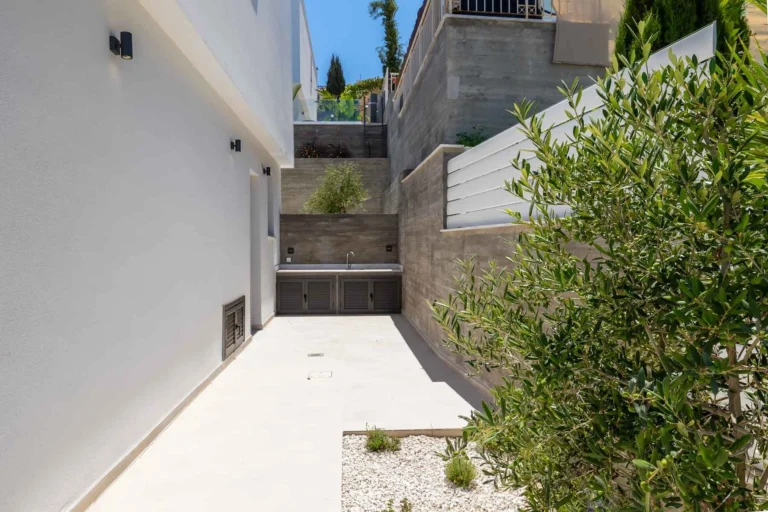 3 Bedroom House for Sale in Chlorakas, Paphos District