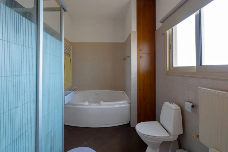 5 Bedroom House for Sale in Limassol – Agia Fyla