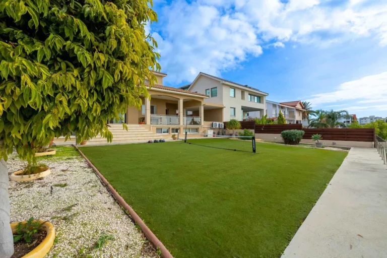 5 Bedroom House for Sale in Limassol – Agia Fyla