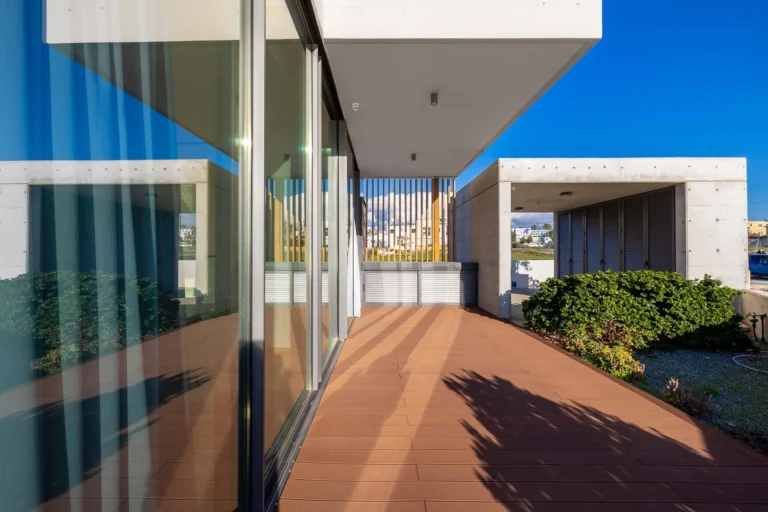 3 Bedroom House for Sale in Tombs Of the Kings, Paphos District